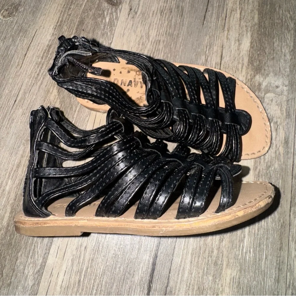 Old Navy stylish gladiator